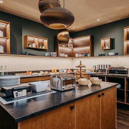 Boutique-Hotel Zur Alten Post 比苏姆 外观 照片