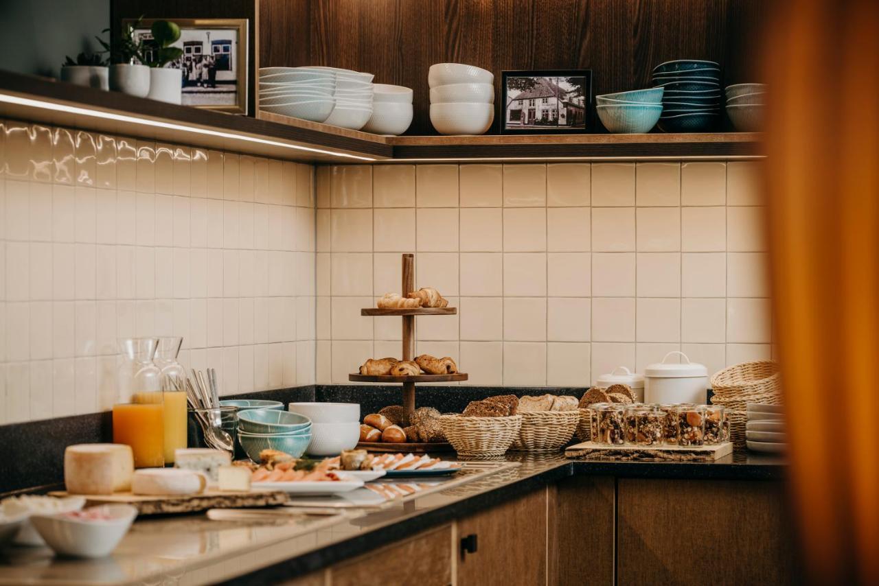 Boutique-Hotel Zur Alten Post 比苏姆 外观 照片