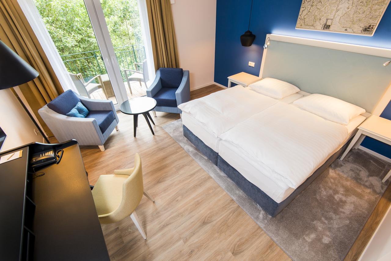Boutique-Hotel Zur Alten Post 比苏姆 外观 照片