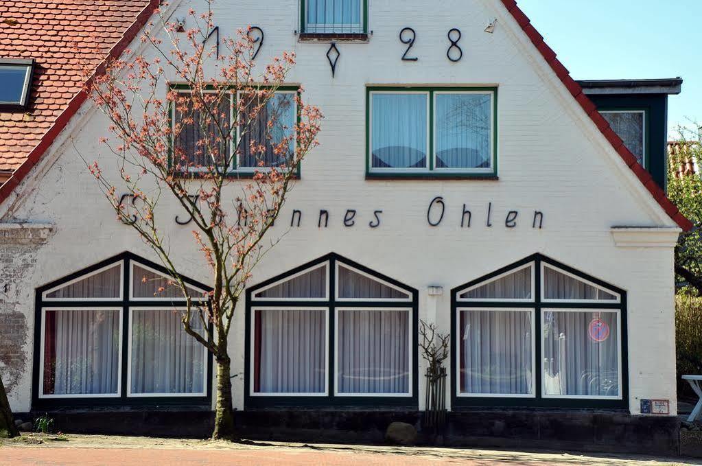 Boutique-Hotel Zur Alten Post 比苏姆 外观 照片